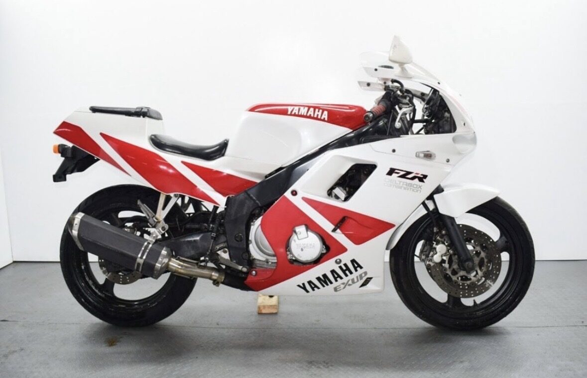 FZR250