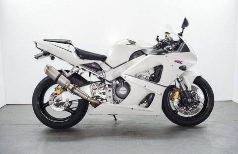 CBR929
